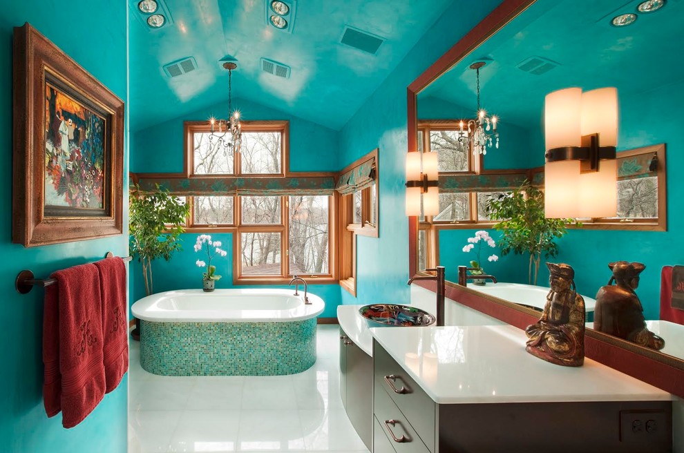 Turquoise-bathroom-that-feels-like-a-home-spa