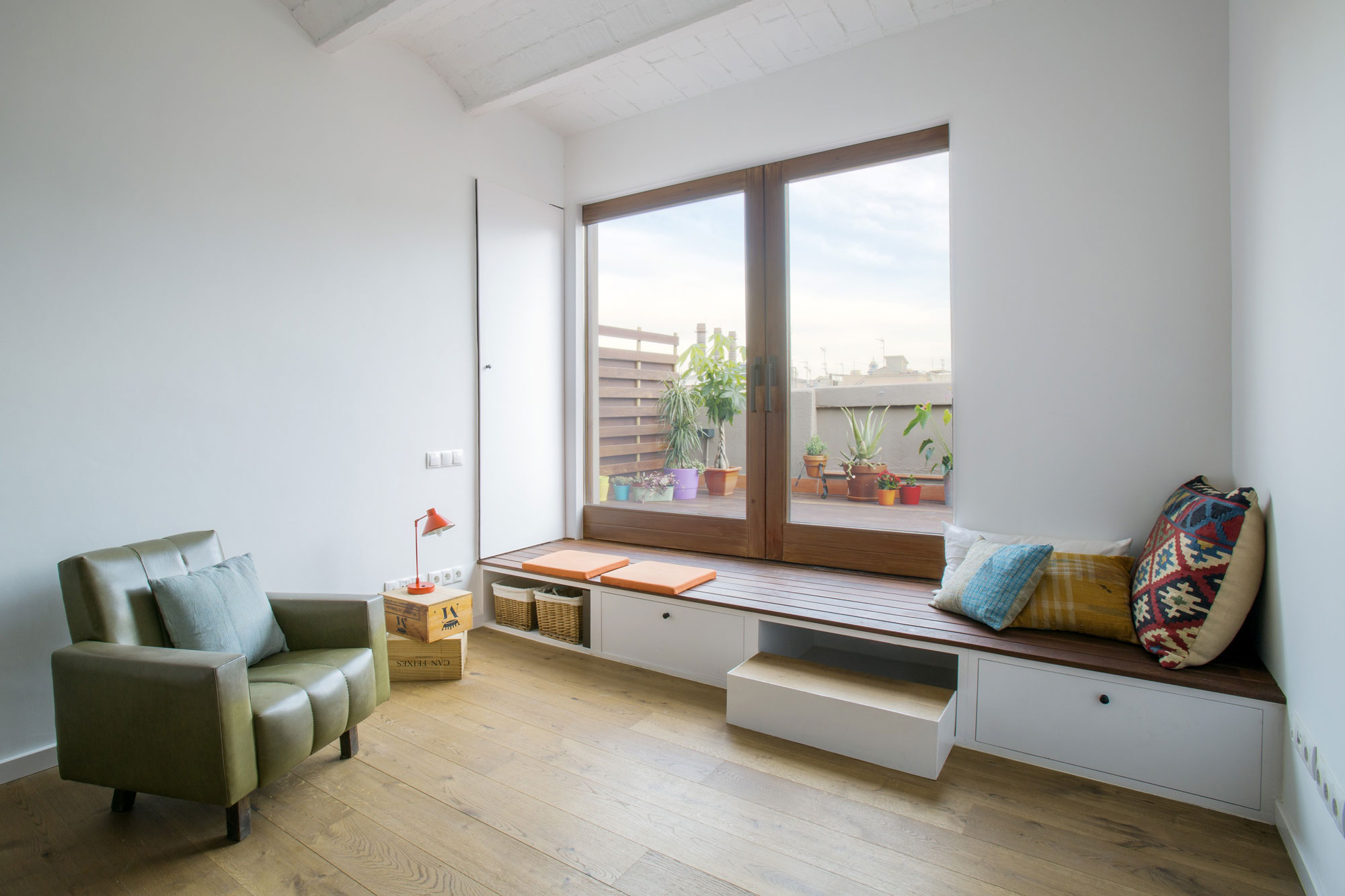 contemporary wooden window bench seat