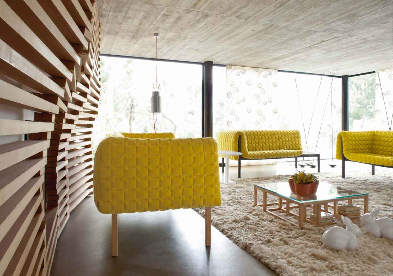 Yellow sofas are a part of the modern ambiance