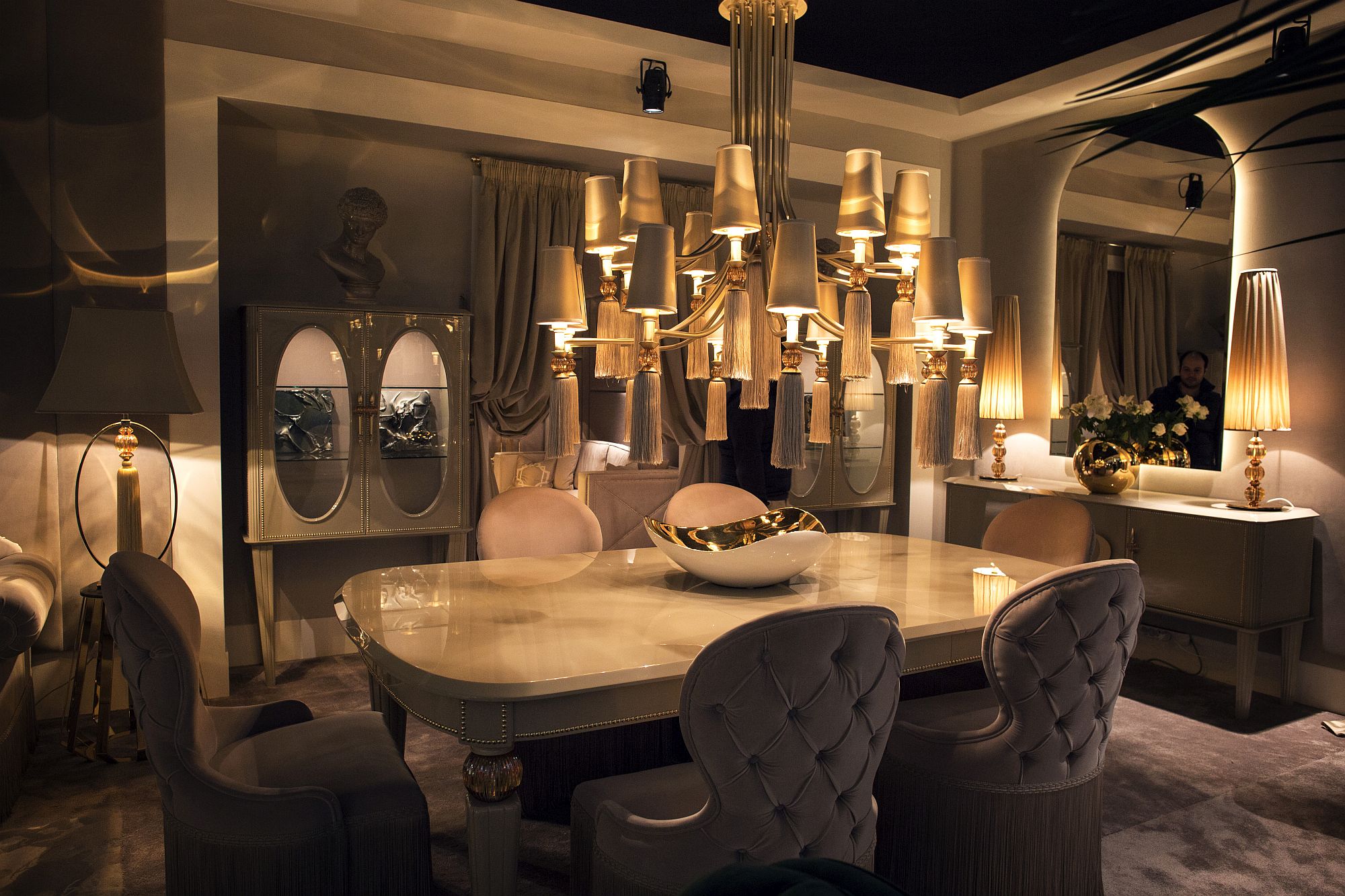 15 Luxury Dining Room Ideas For A Lavish Atmosphere