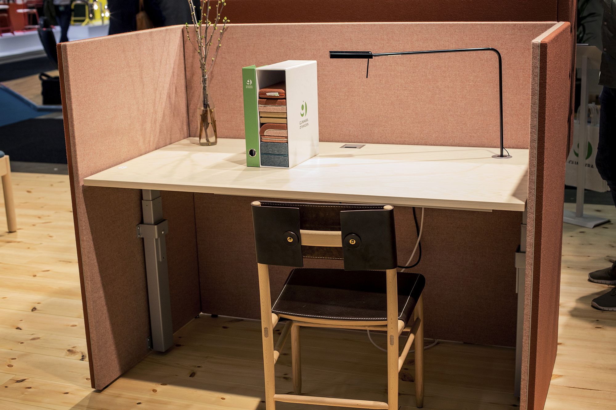 LimbusConcept workdesk from Glimakra