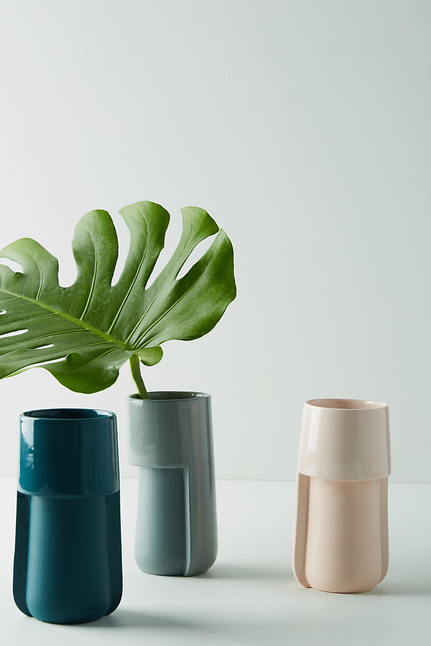 Sleek-vases-from-Anthropologie