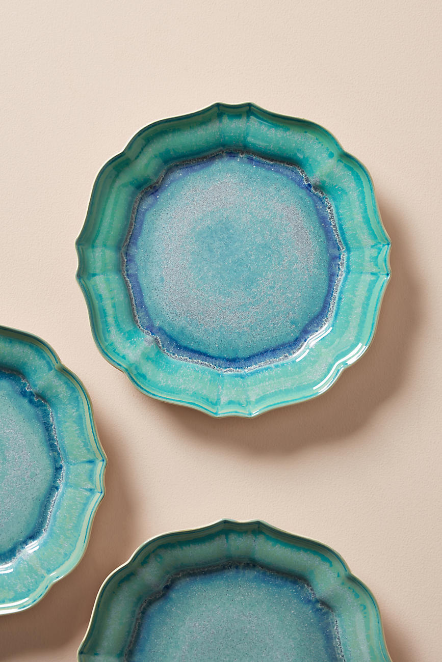 Stoneware-in-the-colors-of-the-ocean