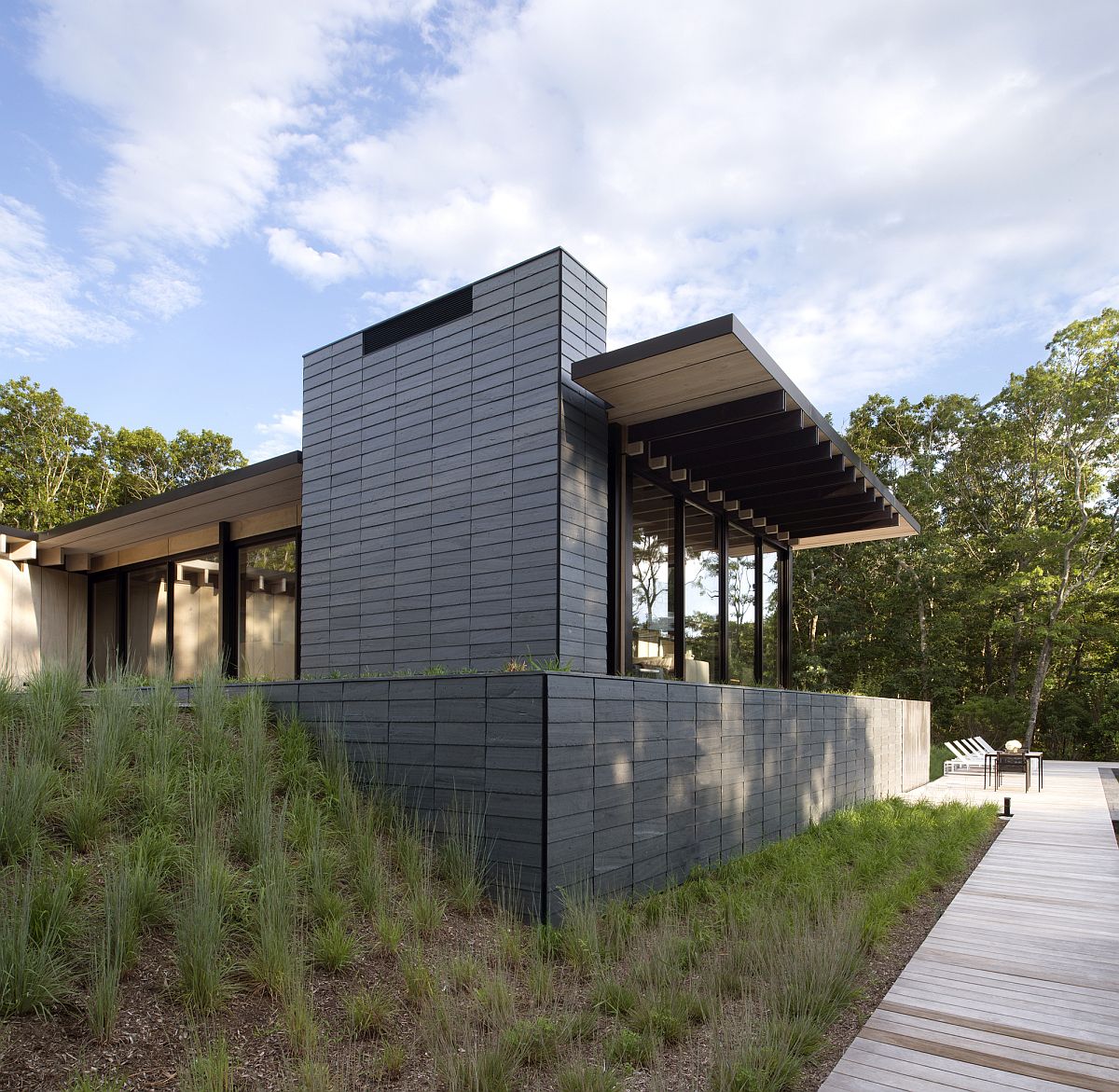 Unique orientation of the New York home makes most of the flow of wind outside