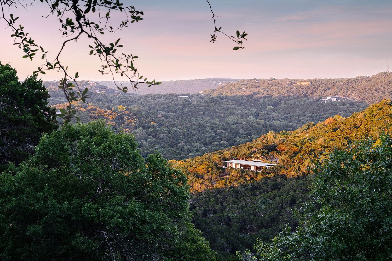 View-of-the-RoadRunner-House-from-a-distance