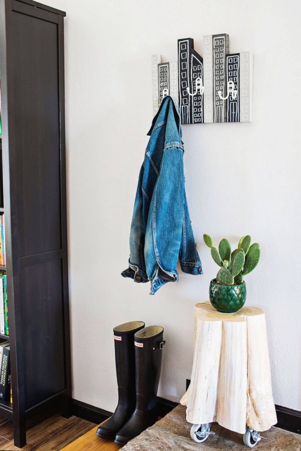 15 DIY Coat Rack Ideas that are Easy and Fun