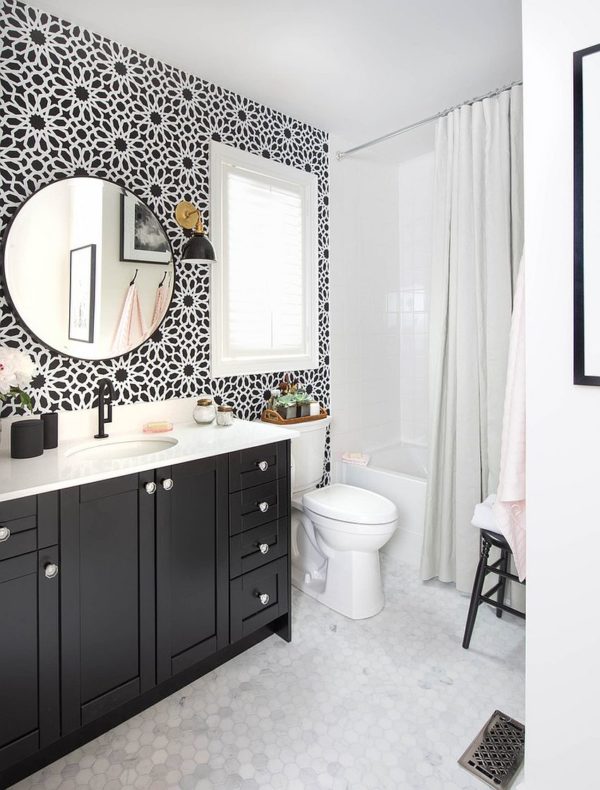 51 Black Vanity Ideas for a Stylishly Unique Bathroom