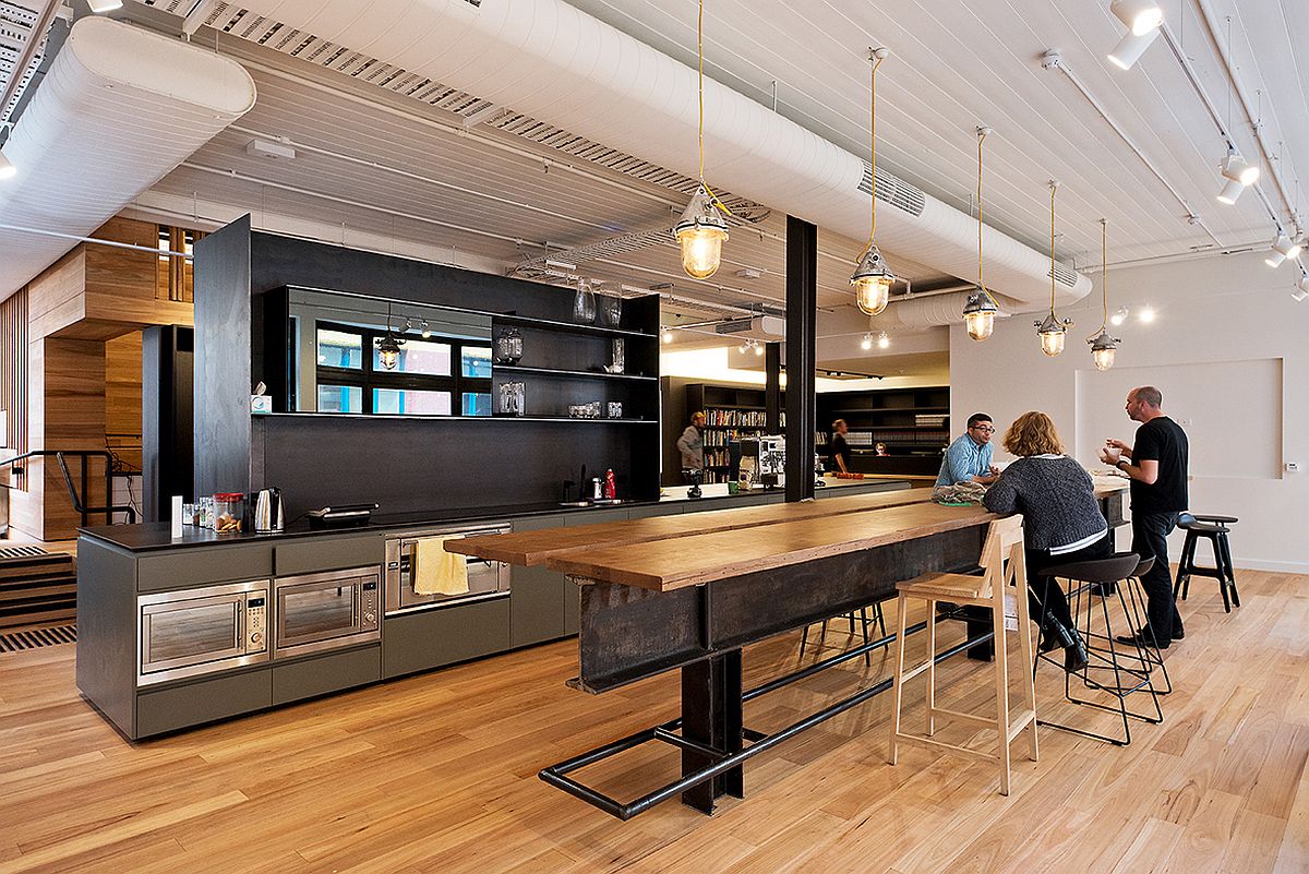 Kitchen and informal hangout inside the modern office