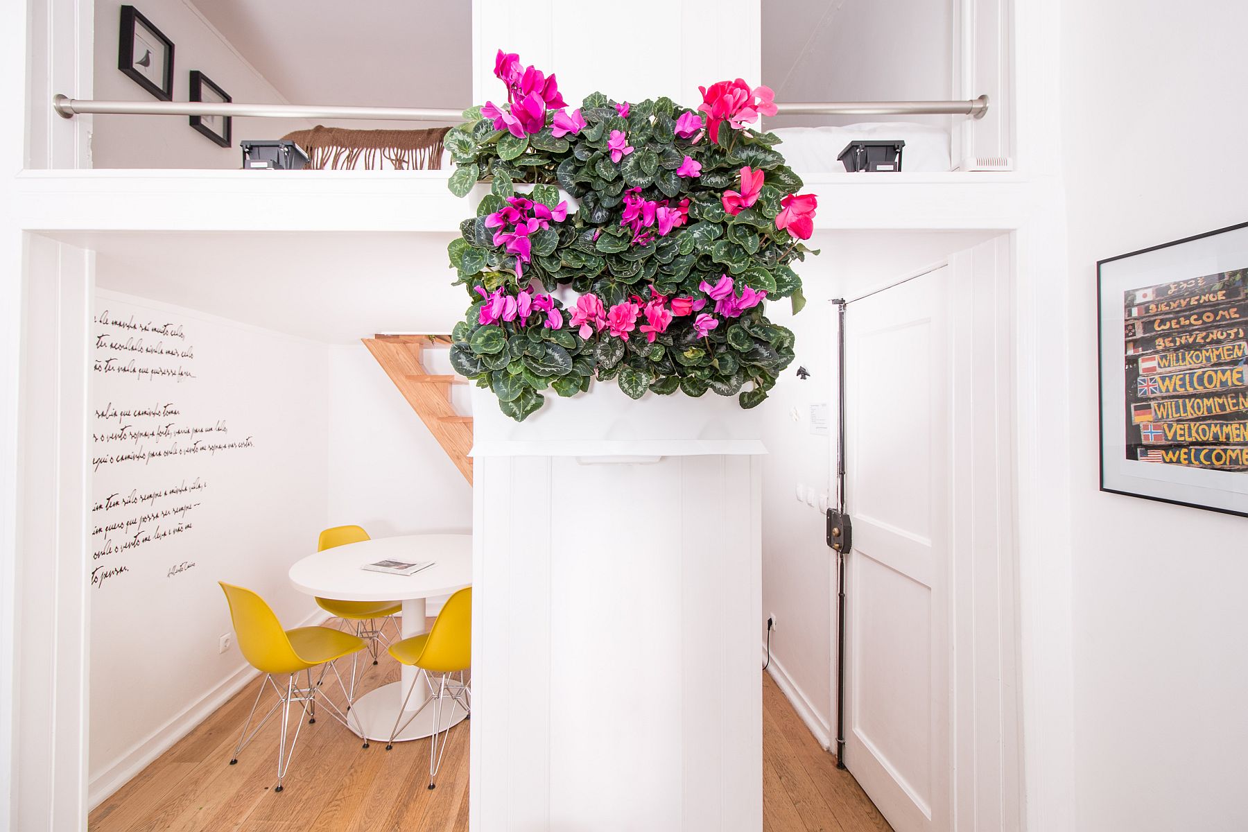 Vertical Goodness: 10 DIY Living Walls Kits for Green Living