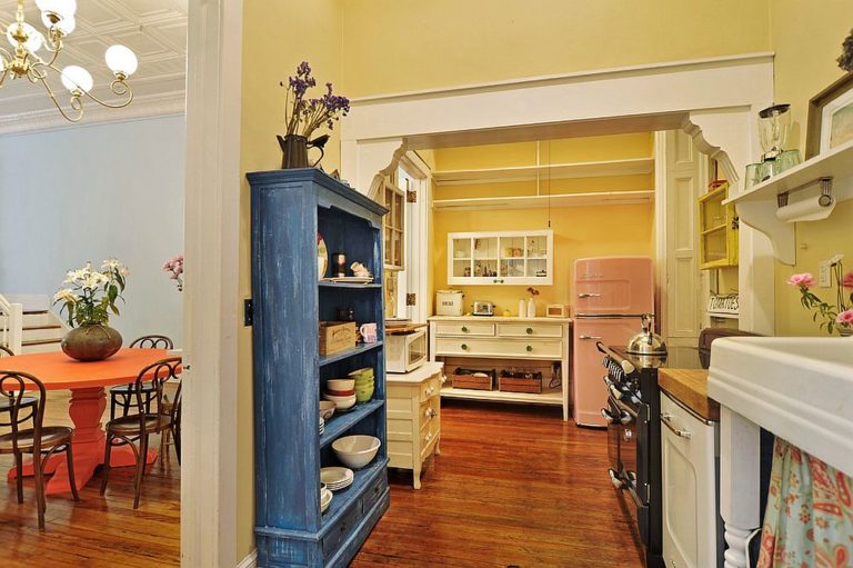 20 Rustic Kitchen Shelving Ideas with Timeless Rugged Charm