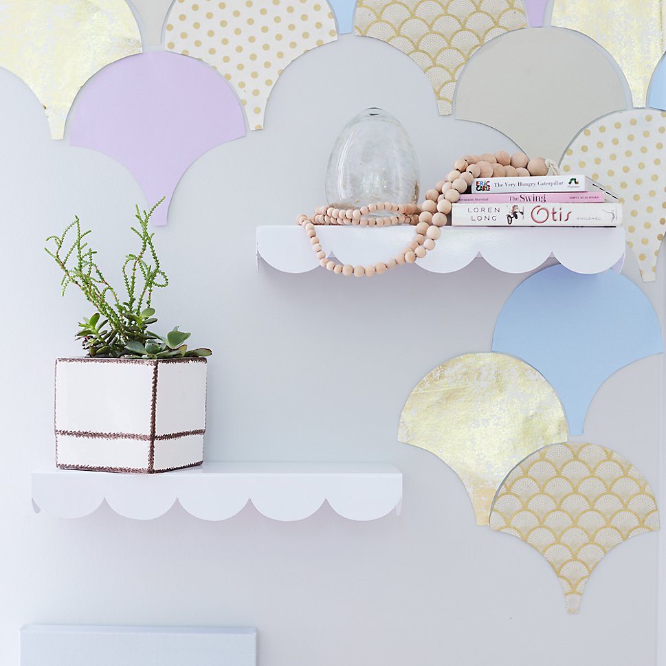 Scallop wall featured at The Land of Nod