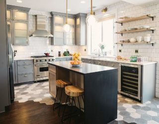 Gorgeous Geo Flair: 10 Trendy Kitchens with Hexagonal Tiles