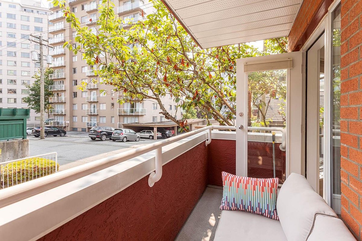 View-of-the-street-from-the-condo-balcony