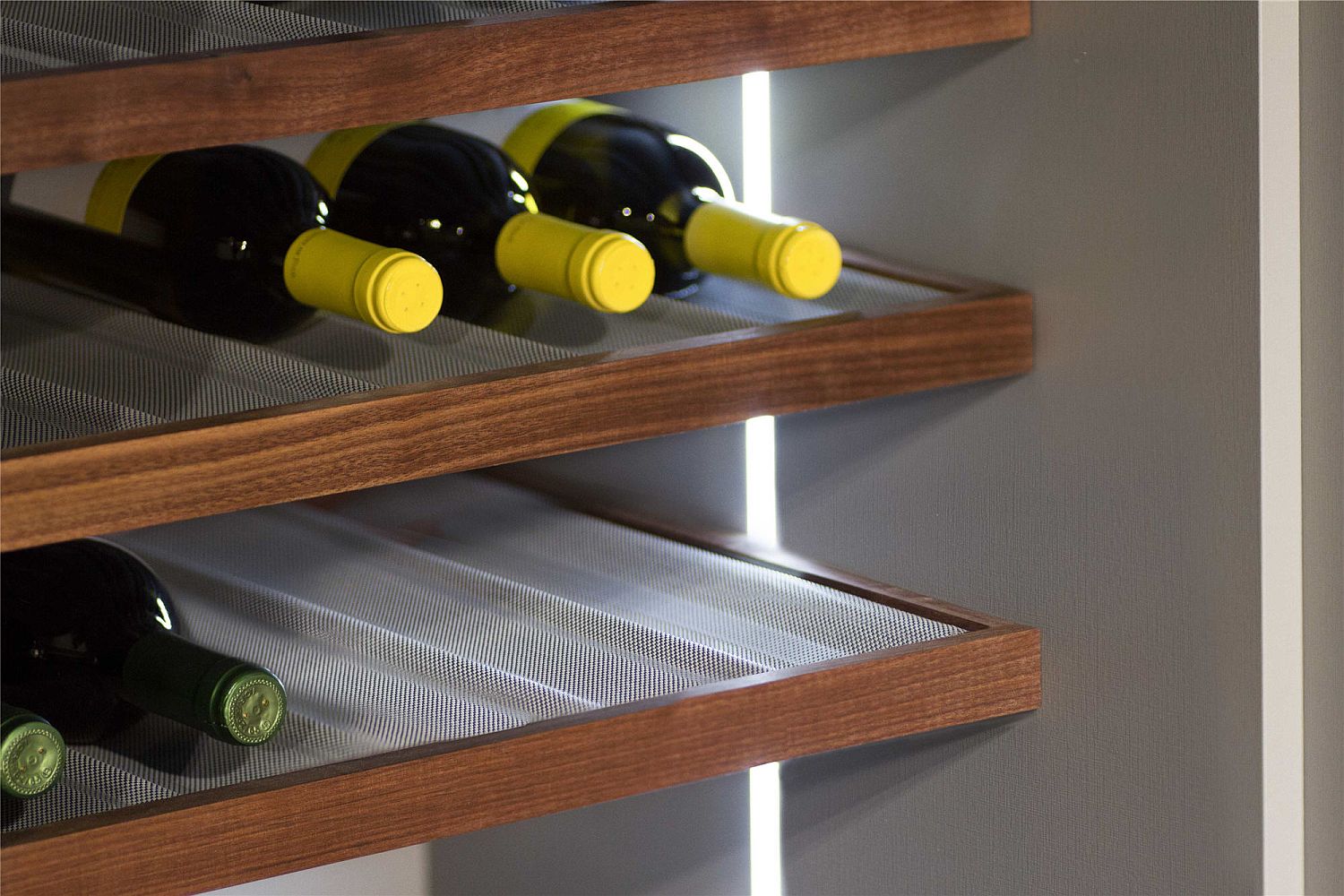 Wine-storage-idea-for-the-minimal-kitchen