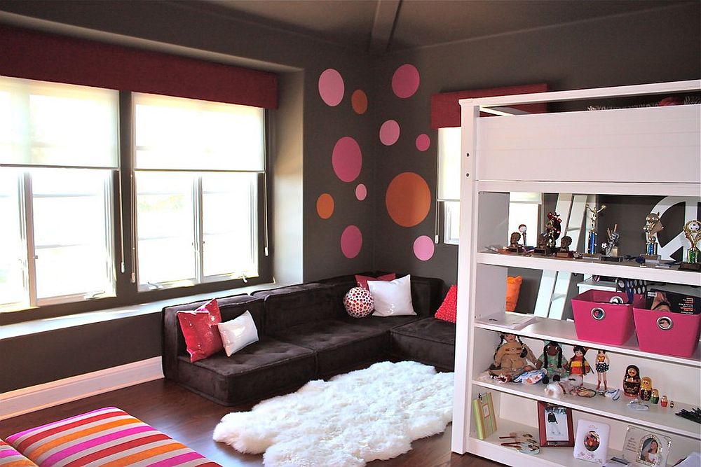 A relaxing lounge in the kids' room is something parents can also enjoy