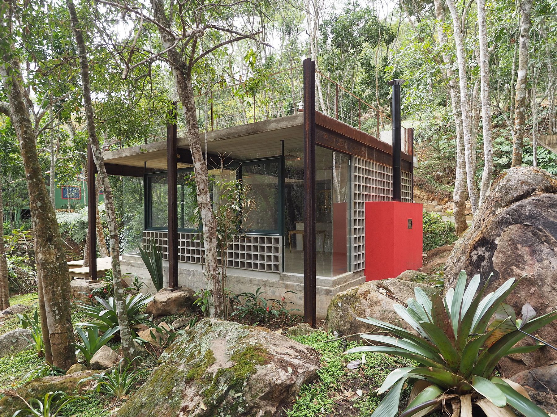 Concrete blocks give the pavilion an interesting visual