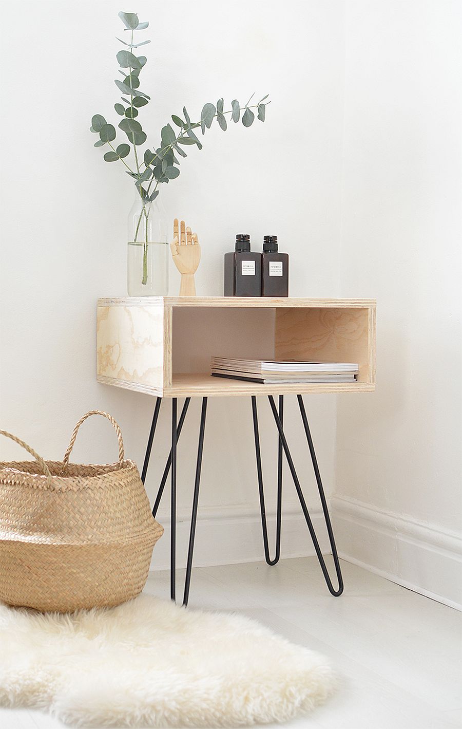 Exquisite mid-century side table and nightstand