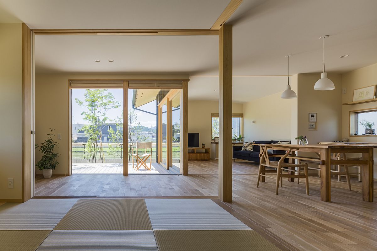 Stylish Synergy: Modern Japanese Home with a View of ...