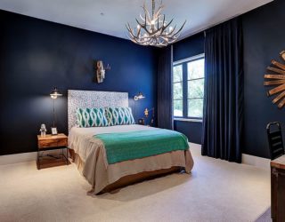 Colorful Charisma: 15 Ways to Upgrade your Interior with Stunning Blue Drapes