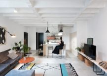 Small-kitchen-of-the-open-plan-living-with-concrete-floor-217x155