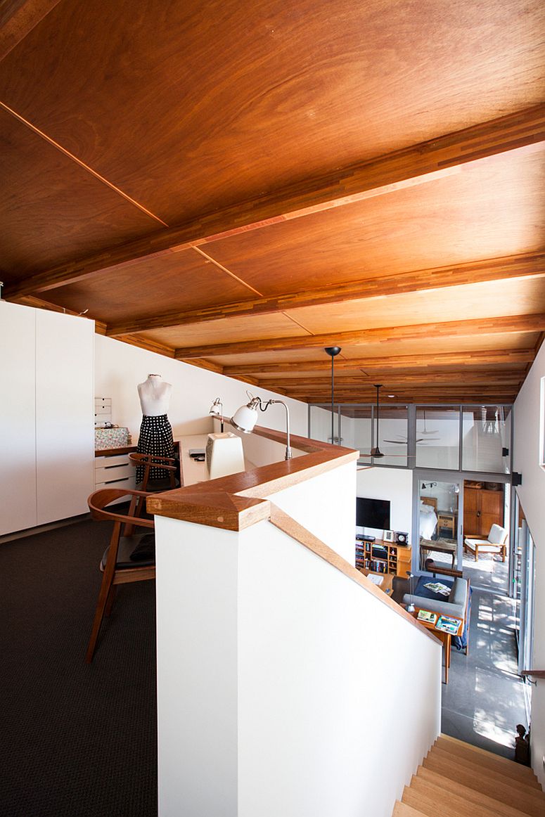 Small reading nook and home office on the upper level