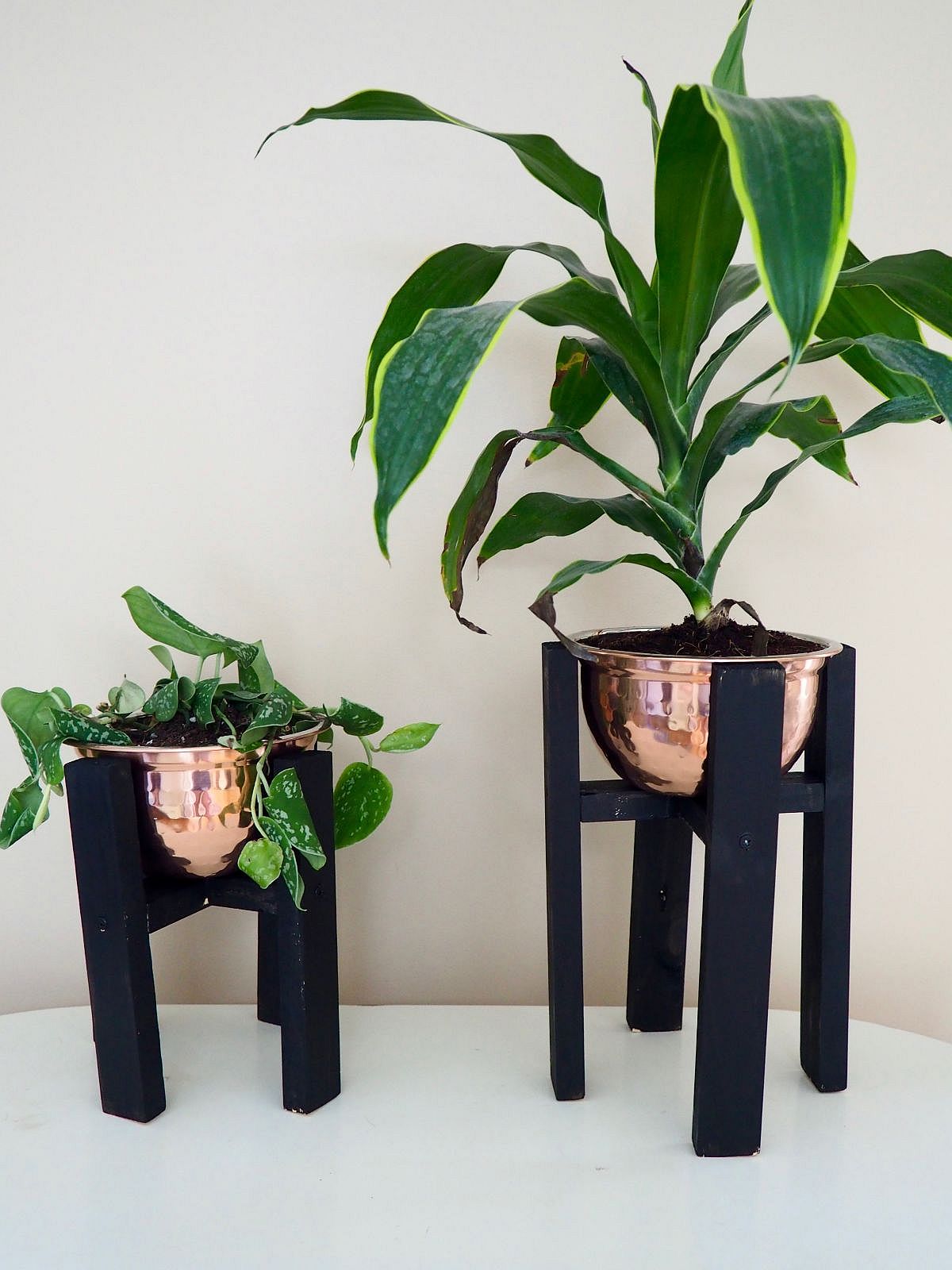 Smart copper and wood DIY planter is both modern and understated