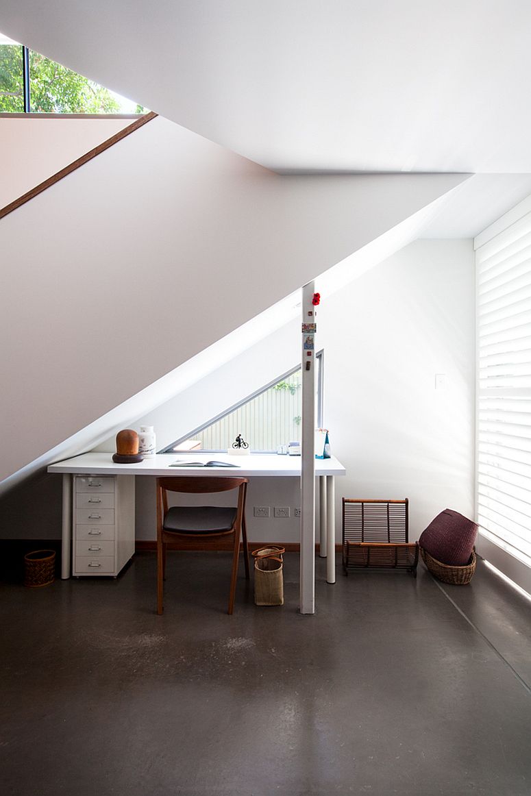 Under-stairs-workspace-in-white