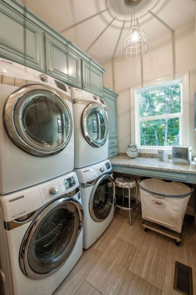 Laundry Room Carts: 12 Mobile and Space-Savvy Ways to Organize! | Decoist