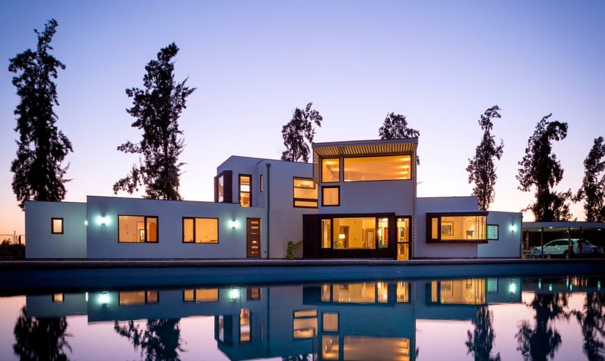 Hyper-Insulated Family Home on Farmland Built to Withstand Earthquakes