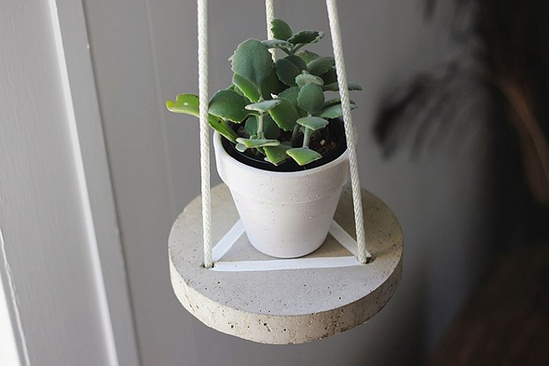 DIY Round Hanging Cement table