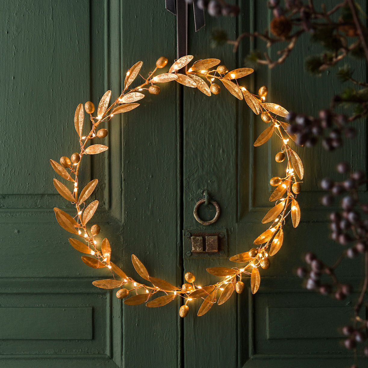 Gold wreath from Terrain