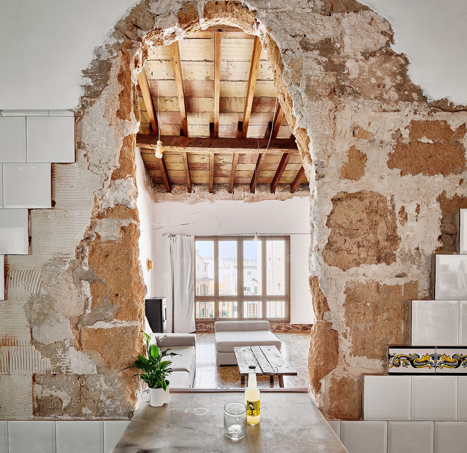 Refurbished-and-revitalized-old-homes-in-Palma-Spain