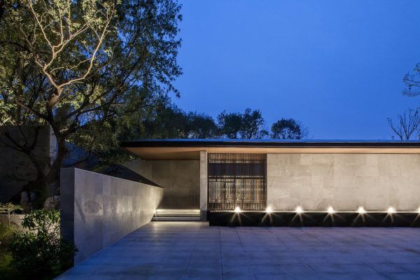 Tranquil Zen Aesthetics Welcome You at this Contemporary Chinese ...