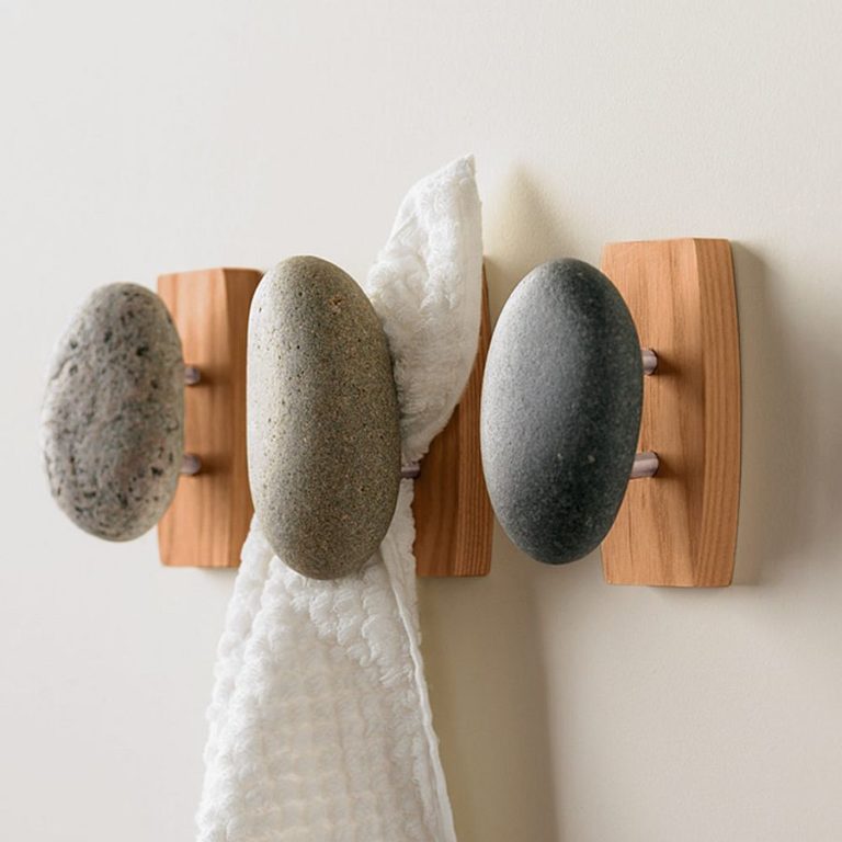 10 DIY Towel Holders for a Budget Bathroom Makeover | Decoist