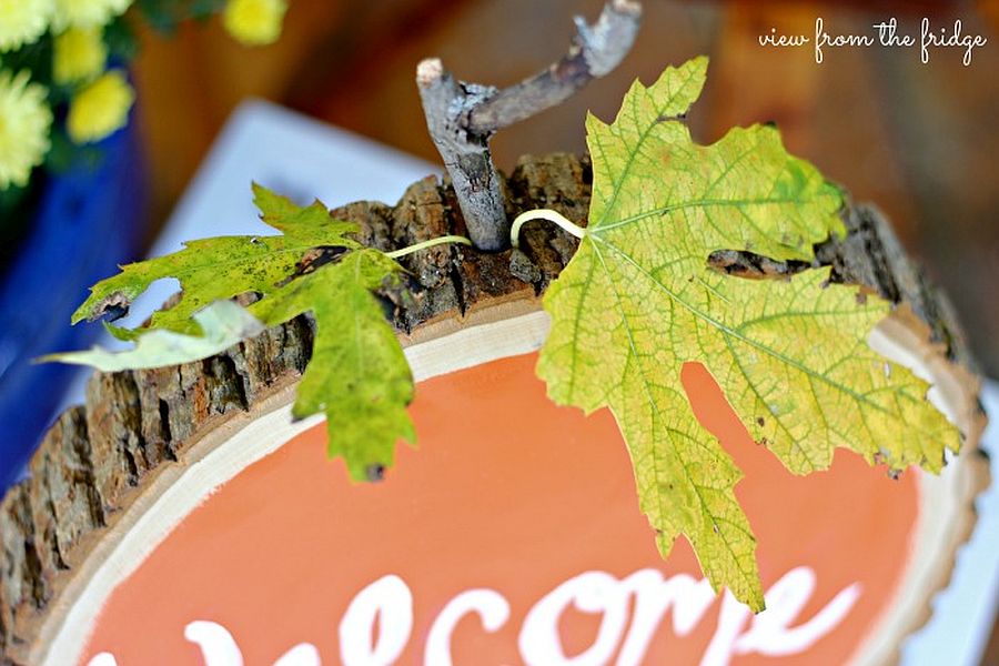 Wood slice pumpkin welcome sign Idea