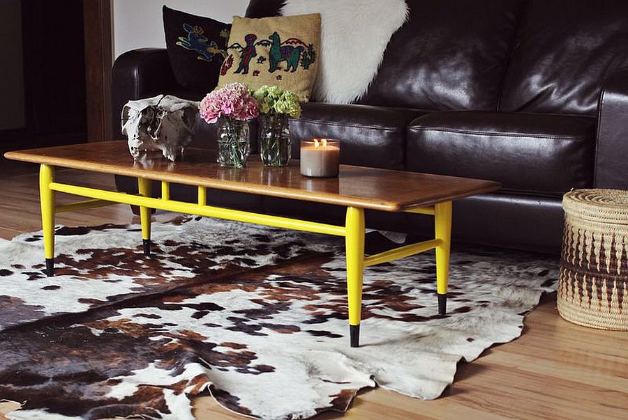 A dash of yellow gives the coffee table a new life!