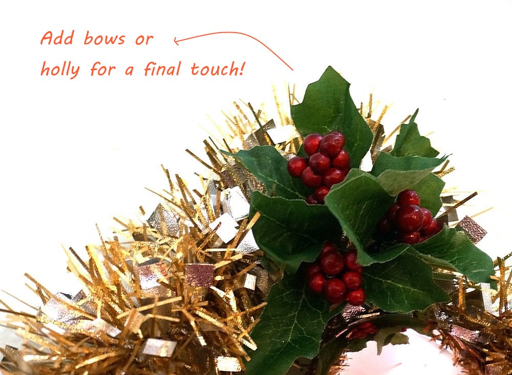 Add-bows-or-holly