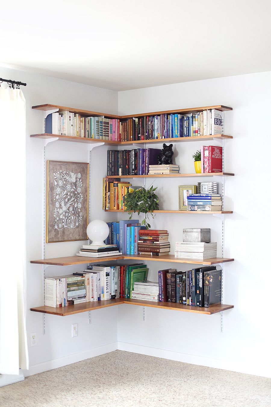 floating corner wall shelf idea