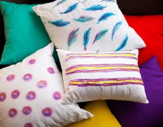 10 Gorgeous DIY Throw Pillows that are Easy to Craft