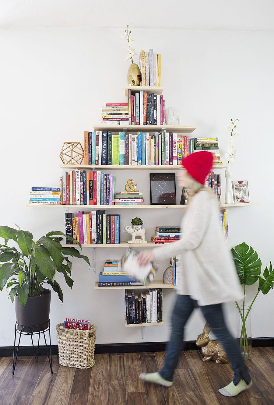 DIY Diamond Shaped Bookshelf Idea