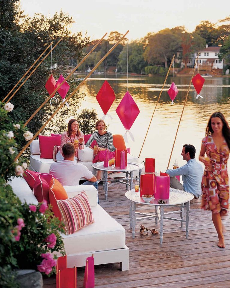 DIY Lantern Ideas to Light up your Holiday Season