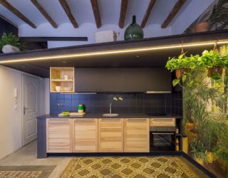 Lively and Creative Apartment Renovation Drives out the Mundane