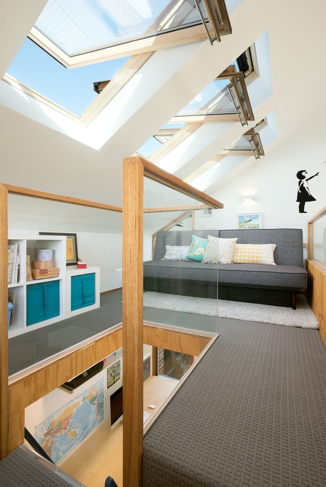 Skylight-above-the-stairway-brings-light-even-to-the-lower-level