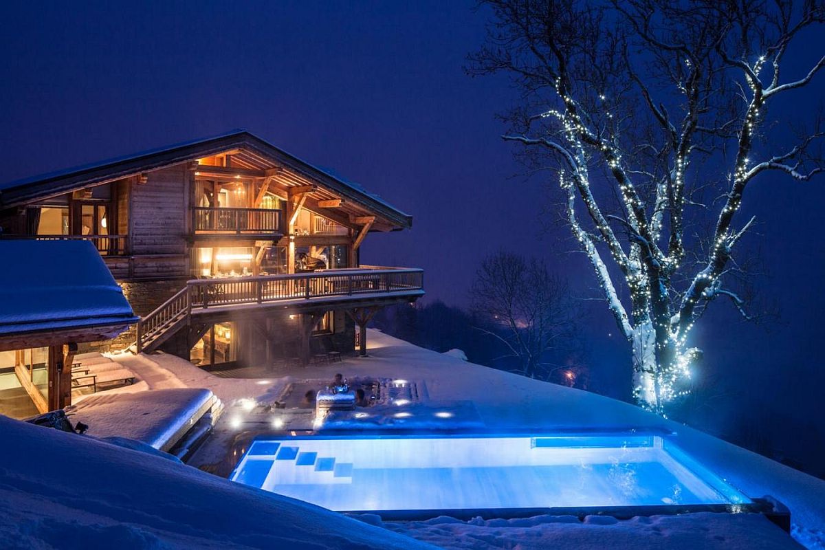 Amazing infinity pool at the Chalet Grande Corniche