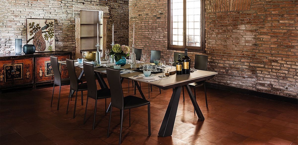 Convivium-dining-table-to-match-the-console-table