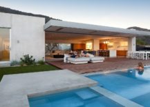 Deck-garden-and-pool-area-are-seamlessly-and-completely-connected-with-the-living-space-217x155