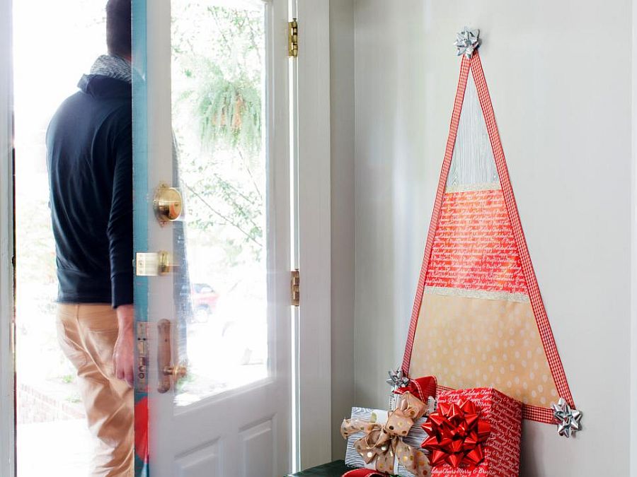 Easy and super-affordable way to decorate the entry for Christmas