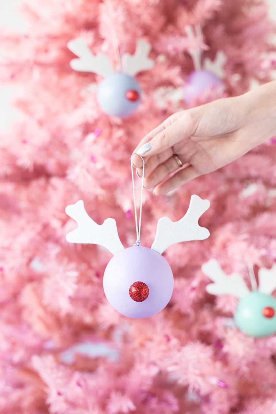 Fun and easy homemade Rudolph Christmas tree ornament