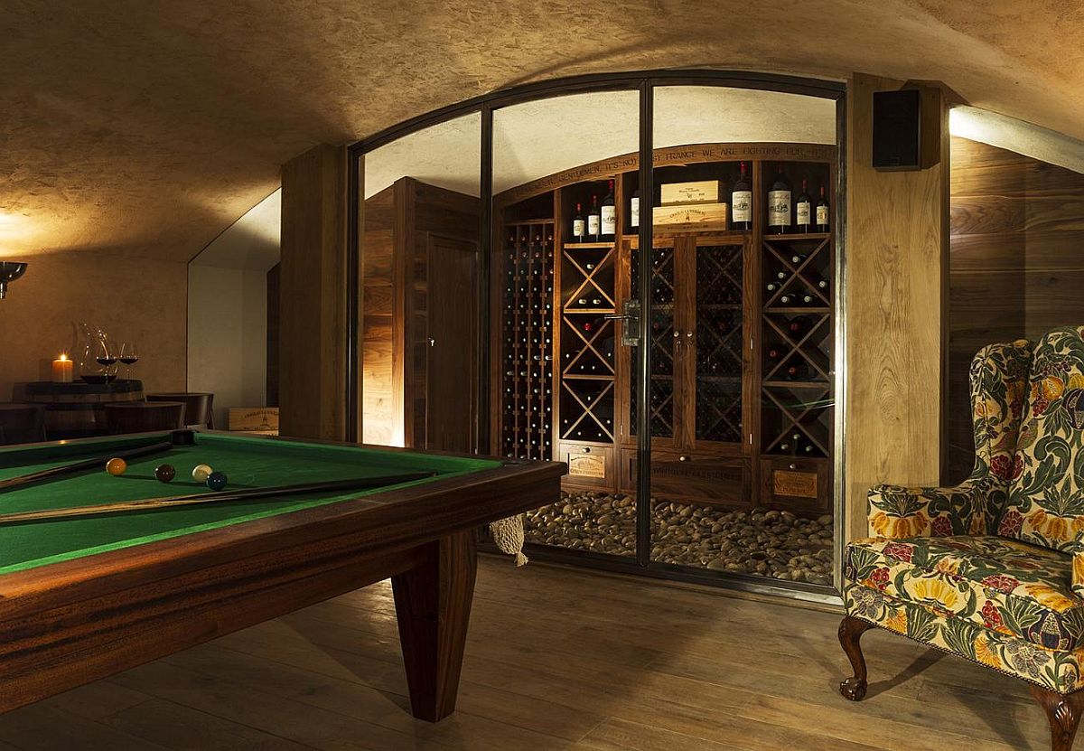 Game room and wine cellar at Chalet Grande Corniche