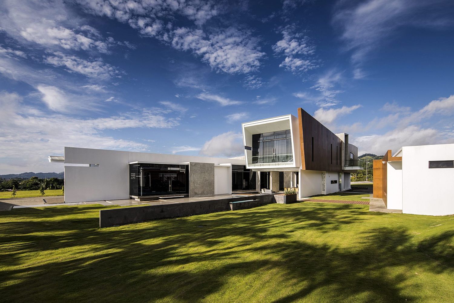 Innovative design of the house separates the public area from the private spaces elegantly